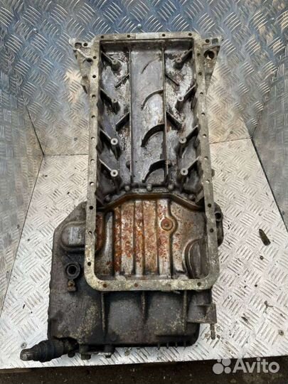 Поддон BMW7 E382000