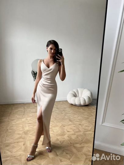 Платье вечернее женское