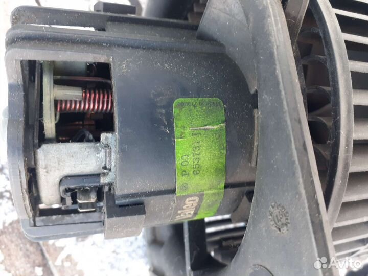 Мотор печка Opel Вектра В 90568692