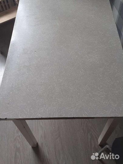 Кухонный стол бу бесплатно