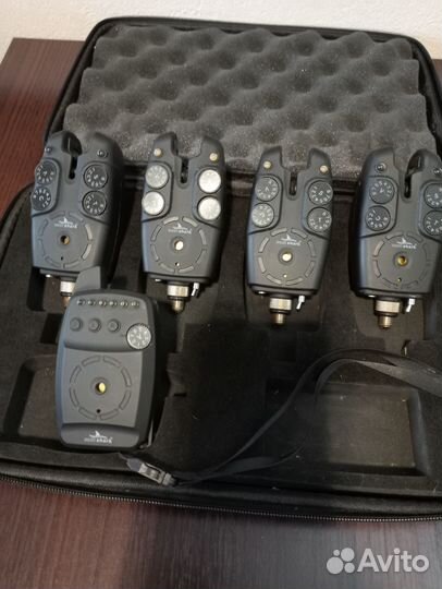 EastShark SP-07 (4+1) Набор сигнализаторов поклёвк