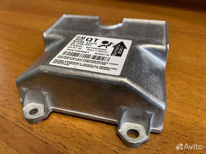 Блок управления подушкой безопасности Opel Astra H