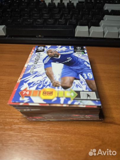 Карточки uefa Champions League 2010-2011 Adrenalyn