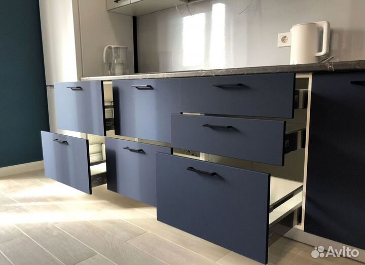 Угловая кухня с мдф фасадами