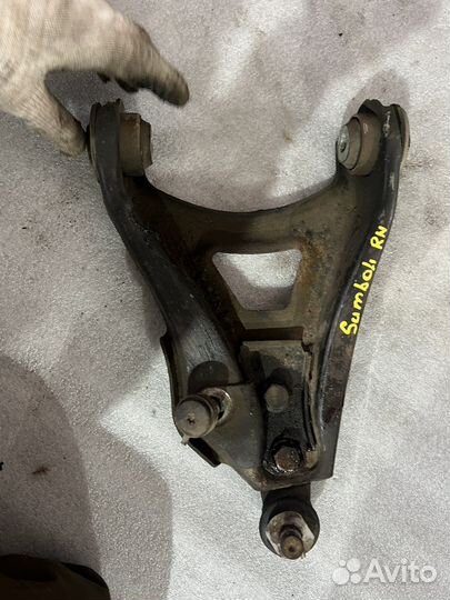 Рычаг передний Renault Symbol