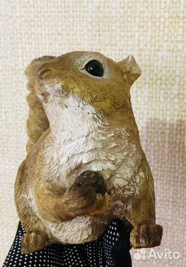 Белка фигурка декор