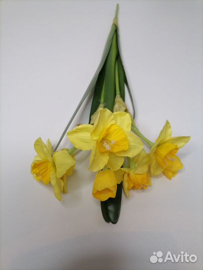 Искусственные цветы для декора