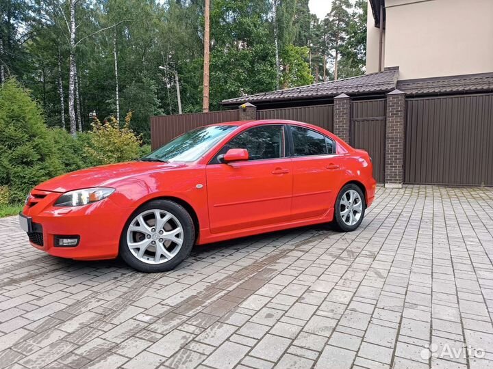 Mazda 3 2.0 МТ, 2007, 260 000 км