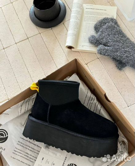 Угги женские UGG Classic Mini Dipper Black