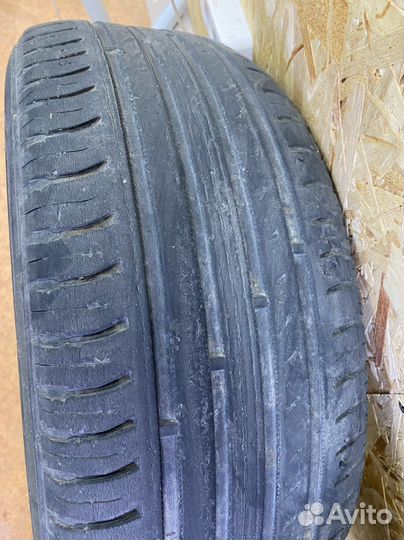Nokian Tyres Nordman SX2 215/60 R16