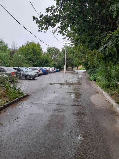 Комната 12 м² в 5-к., 1/4 эт.