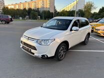 Mitsubishi Outlander 2.4 CVT, 2014, 154 393 км, с пробегом, цена 1 399 000 руб.