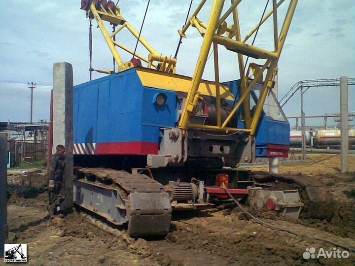 Гусеничный кран РМЗ СКГ-63/100, 1985