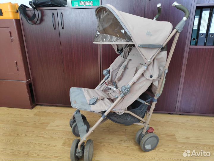 Прогулочная коляска трость maclaren