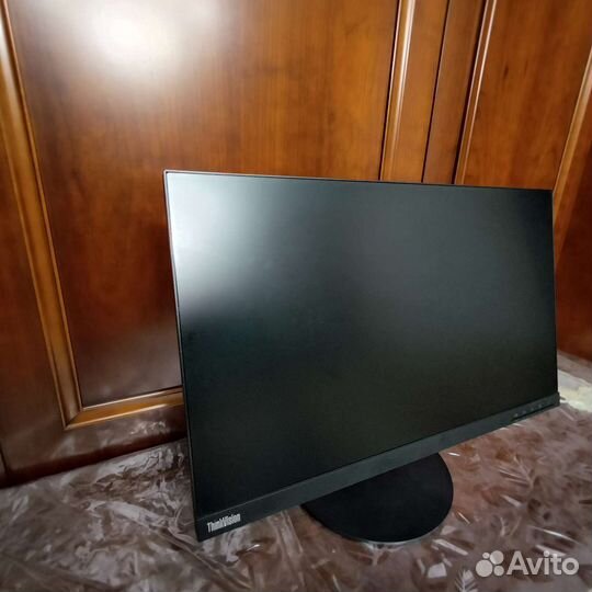 Монитор Lenovo ThinkVision T24i-10