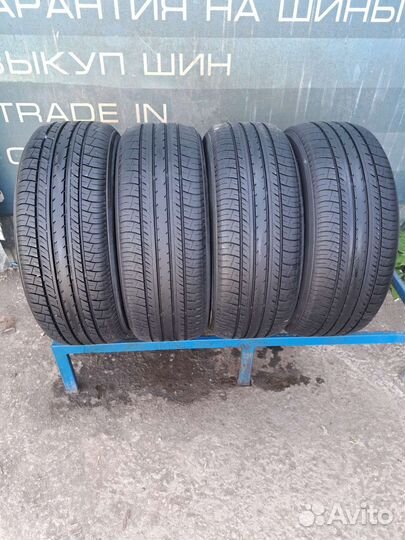 Yokohama dB Decibel E70 215/55 R17