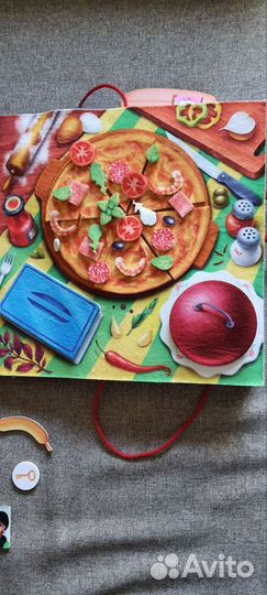 Книга-игра из фетра для малышей