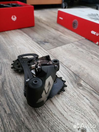 Задний переключатель sram GX 12 скоростей