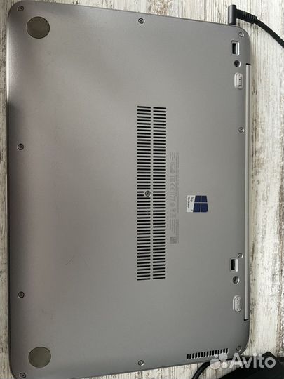 Hp elitebook folio 1040 g3