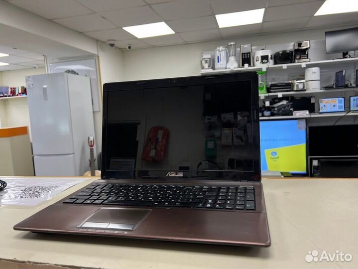 Ноутбук asus Core i7-2670QM (центр)