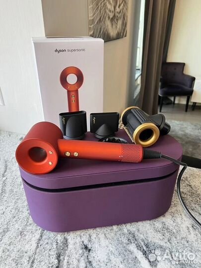 Фен Dyson + Кейс для хранения (Новый)