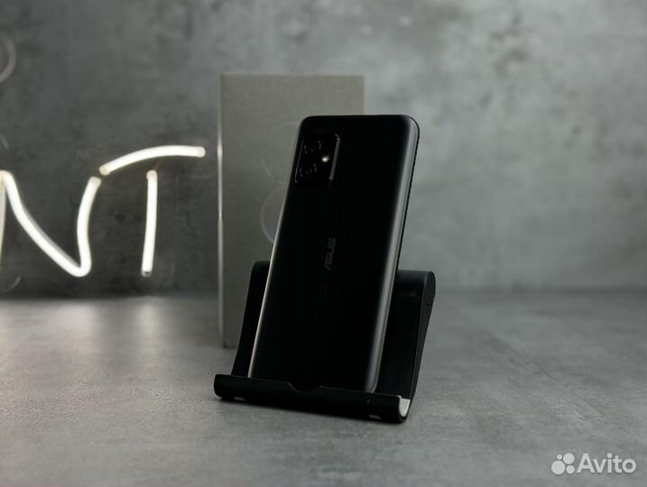 ASUS Zenfone 8, 8/128 ГБ