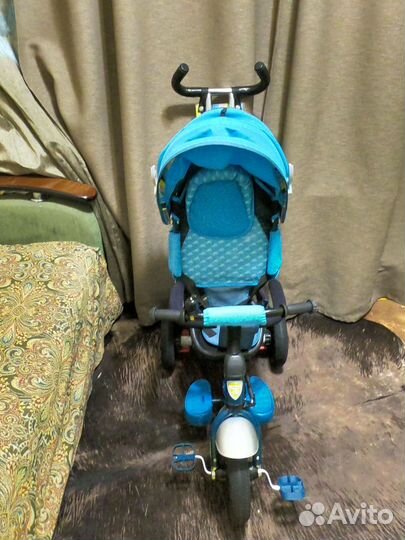 Трехколесный велосипед