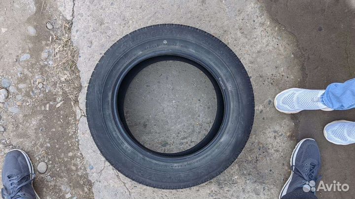 Bridgestone Blizzak VRX 195/60 R15 28M