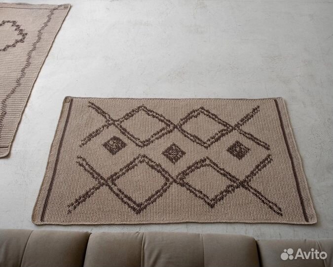 Вязаный ковер