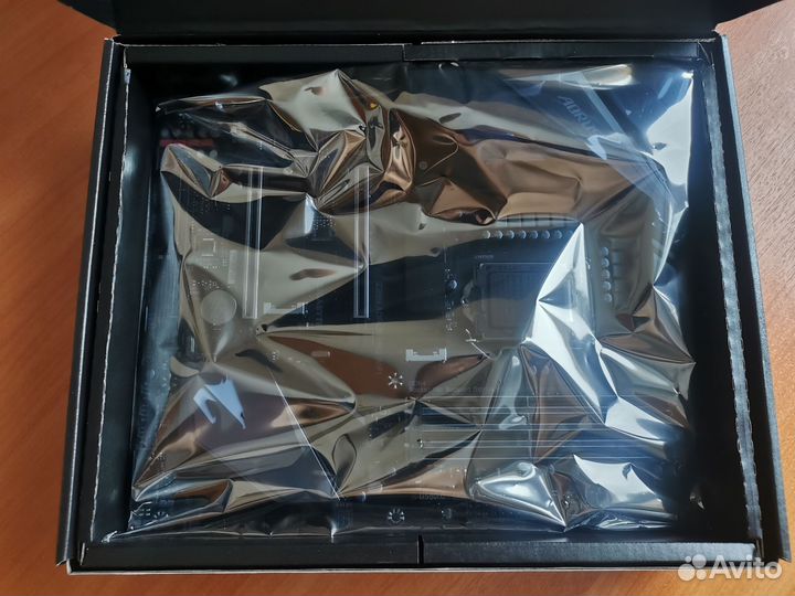 Материнская плата Gigabyte Aorus Z390 pro wifi