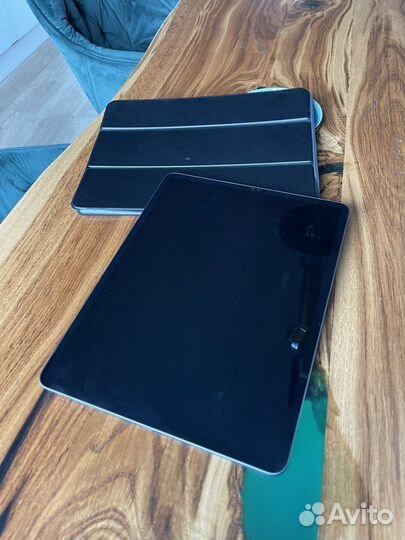 iPad Pro 12.9 128gb 2021 года,wifi(без симки)