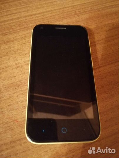 Телефон zte