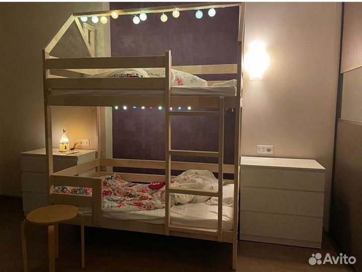 Двухъярусная детская кровать