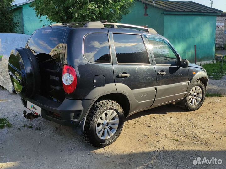 Chevrolet Niva 1.7 МТ, 2009, 260 000 км