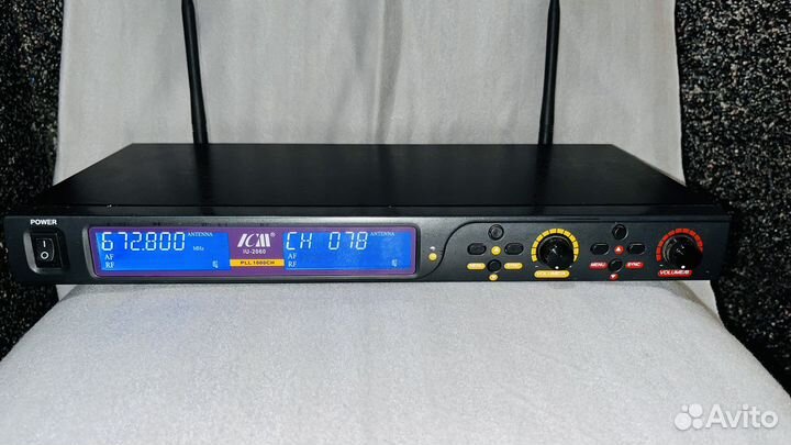 Радиомикрофон iu-2060