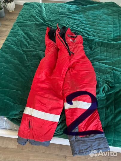 Комбинезоны зимние и летние рабочие