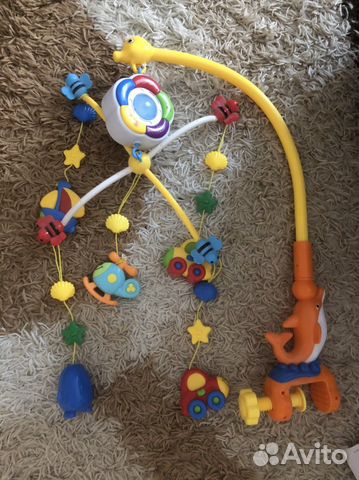 Музыкальная качель для кроватки