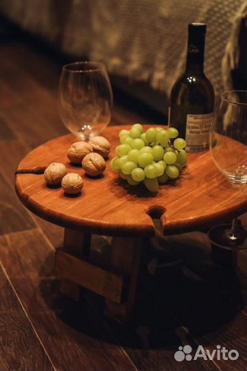 Винный столик