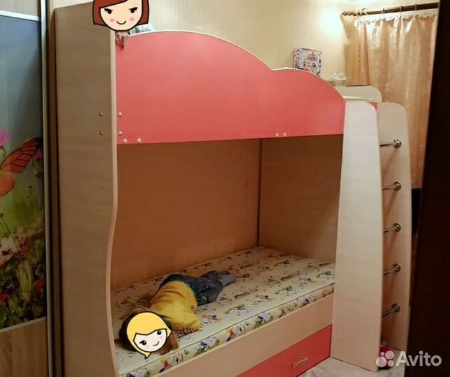 Детская двухъярусная кроватка