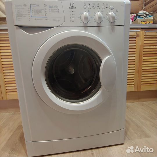 Стиральная машина indesit на запчасти