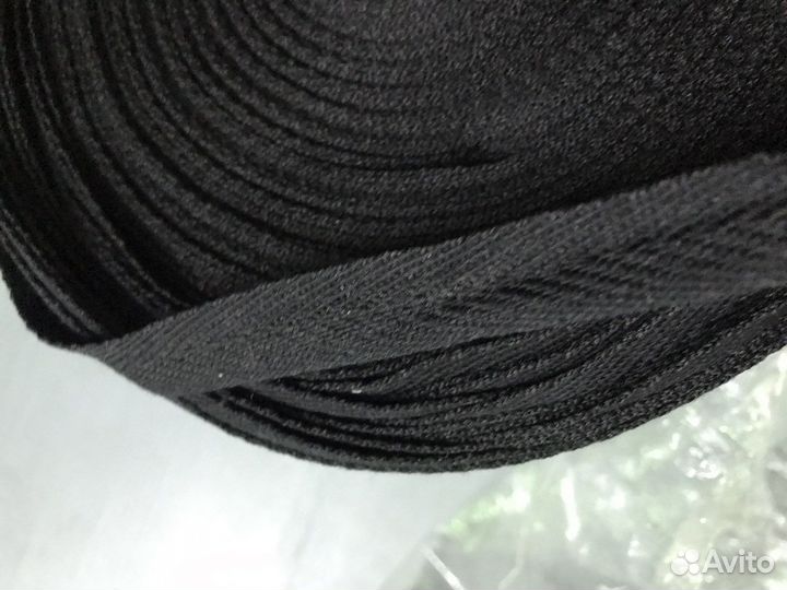 Тесьма чёрная для шитья