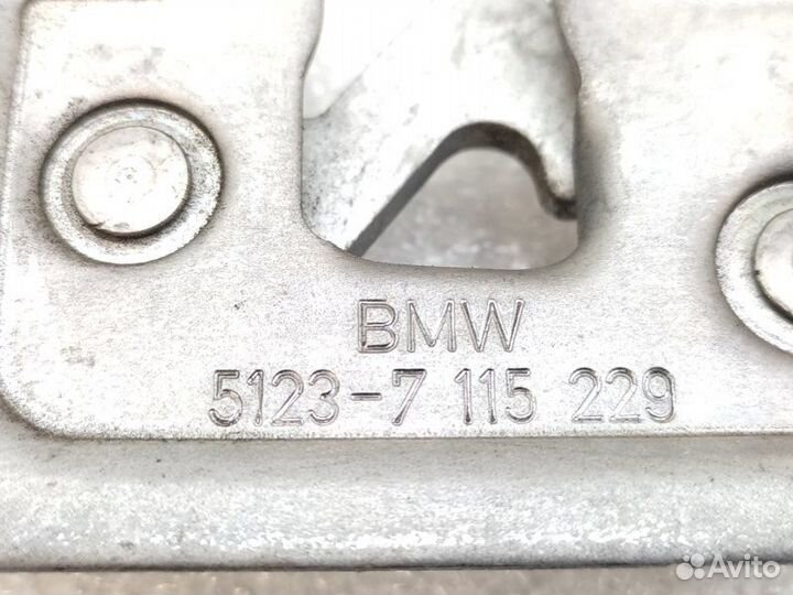 Замок капота Bmw 5-Series E60 3.0 N52B30A 2006