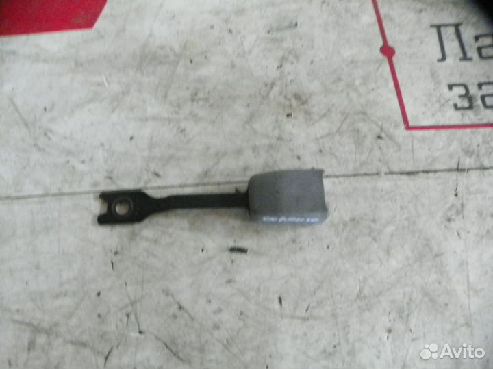 Замок ремня безопасности Kia Sorento 2002-2009