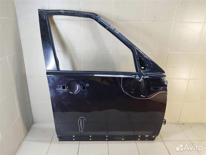 Дверь передняя правая Land Rover Discovery 4 2010