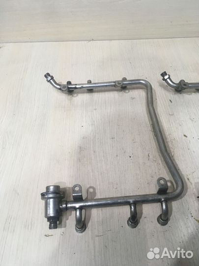 Рампа топливная Ауди 100 С4