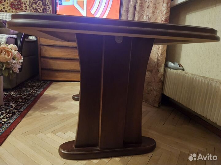 Журнальный стол