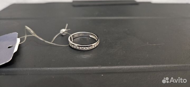Золотое кольцо с бриллиантами