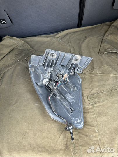 Фара стоп сигнал на Nissan X-Trail