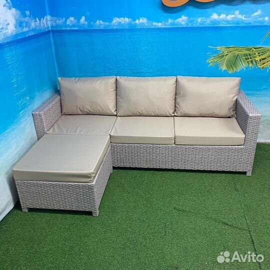 Комплект мебели из искусственного ротанга