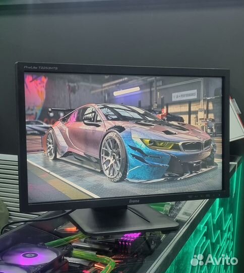 Профессиональные Full HD мониторы 22 дюйма